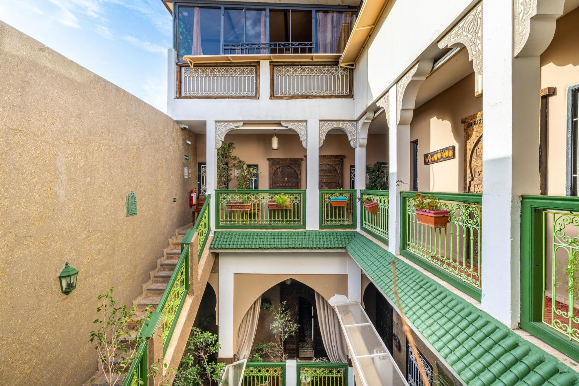 ริยาด ลูเซีย Bed & Breakfast มาร์ราเกช ภายนอก รูปภาพ