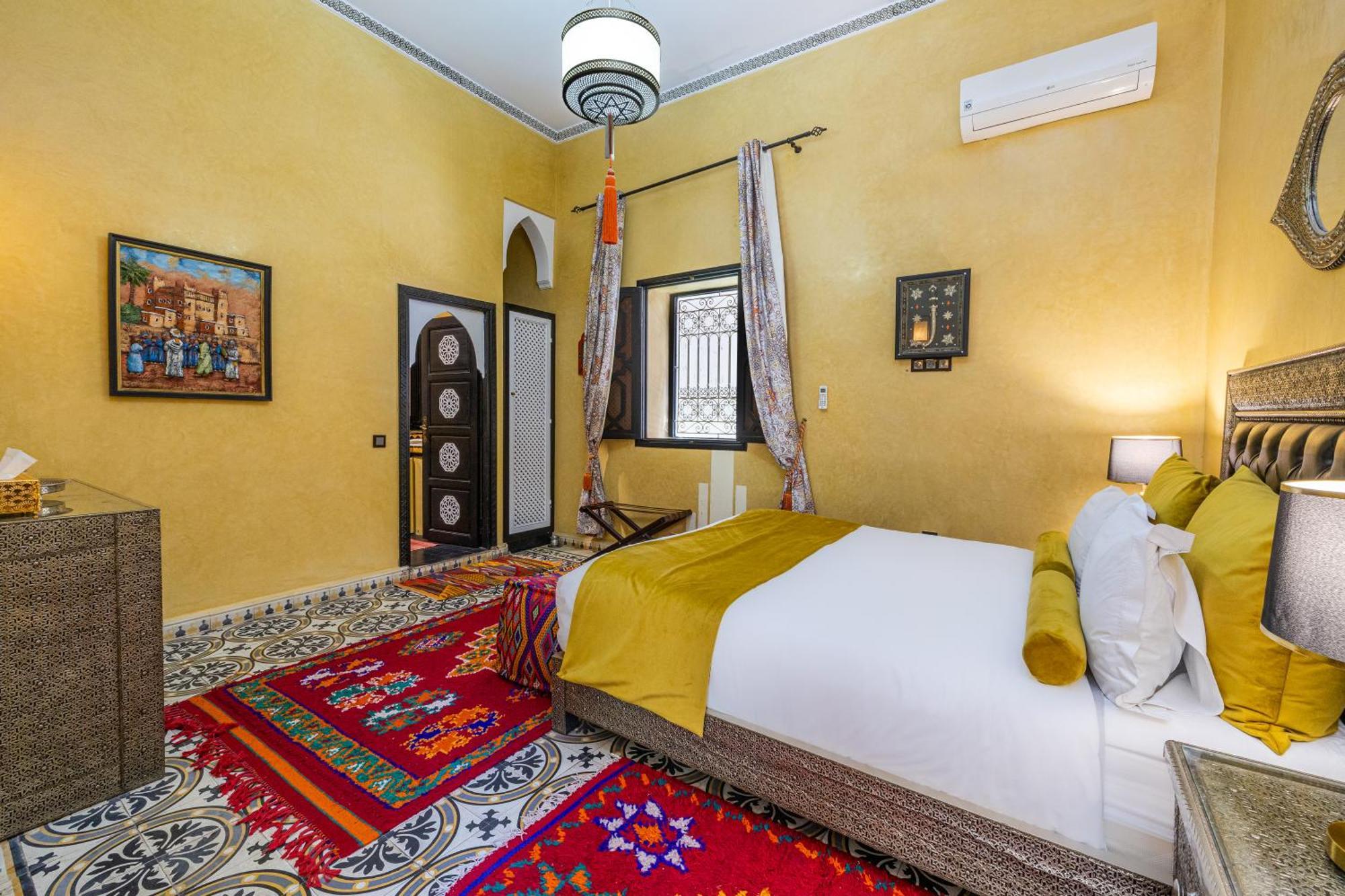 ริยาด ลูเซีย Bed & Breakfast มาร์ราเกช ภายนอก รูปภาพ