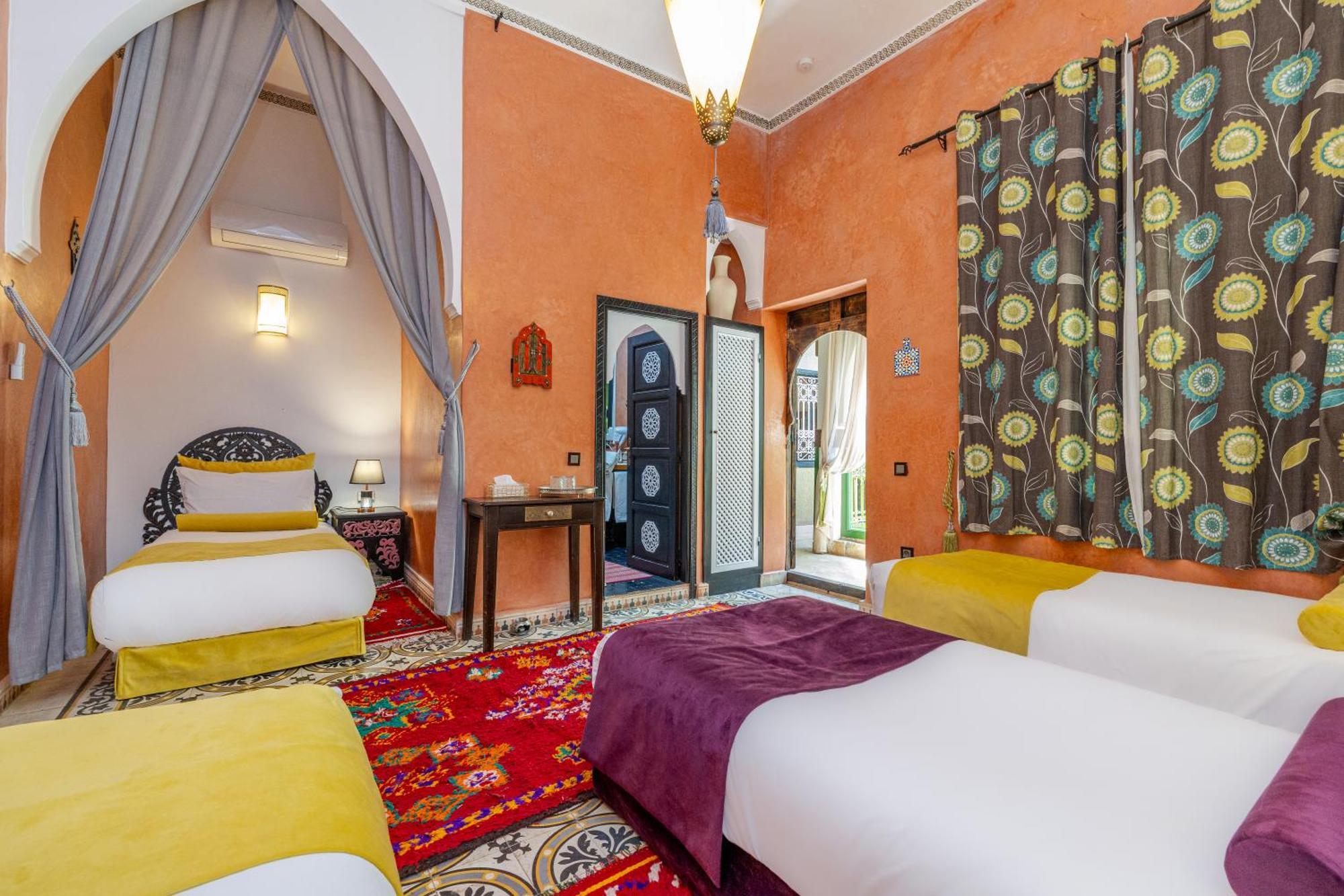 ริยาด ลูเซีย Bed & Breakfast มาร์ราเกช ภายนอก รูปภาพ